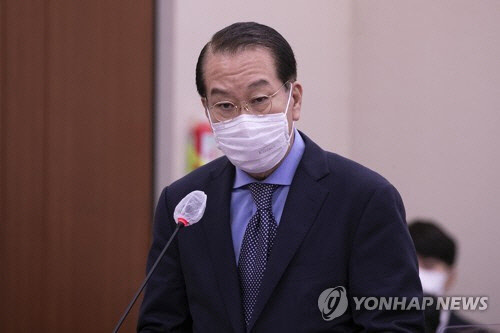 권영세 통일부 장관이 지난 1일 국회에서 열린 외교통일위원회 전체회의에서 인사말을 하고 있다.[공동취재]